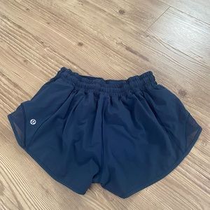 Lululemon hotty hot shorts
